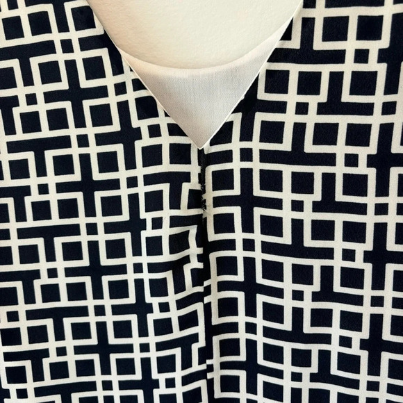 Alya Women’s Blue White Geometric Lace 3 Quarter Sleeve Mini Dress Formal Event - Picture 11 of 12